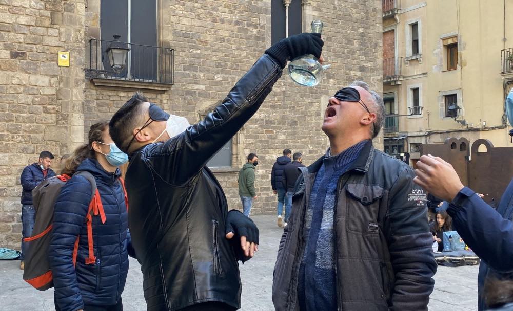 Jeu de piste + Tournée des bars à Barcelone - Bar crawl