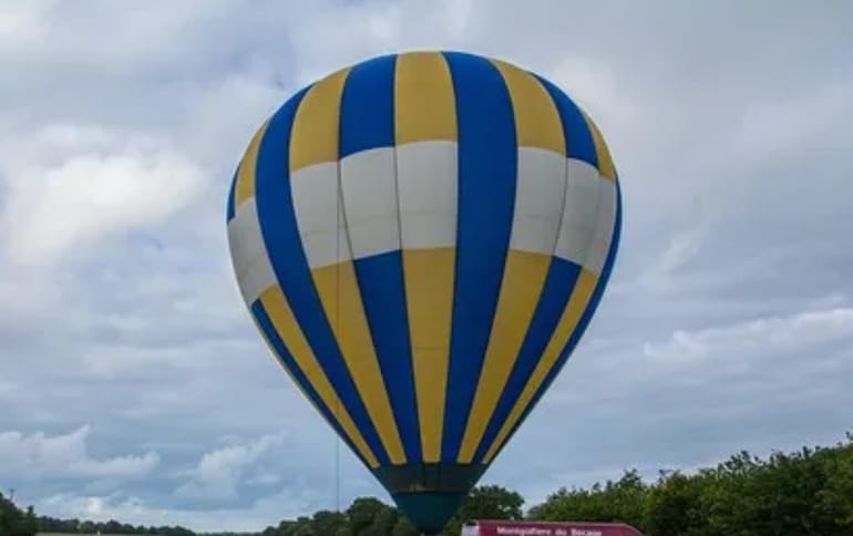 Vol en montgolfière au dessus du Bocage Vendéen, Puy du Fou