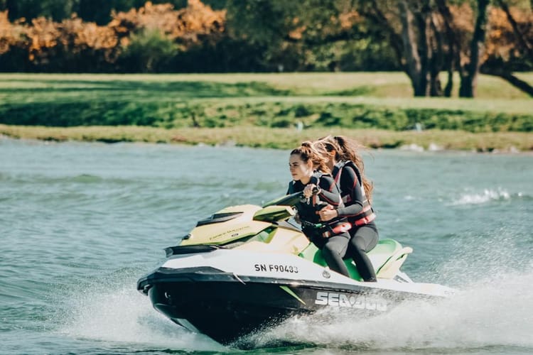 Randonnée en jet ski à Arzon dans le Morbihan