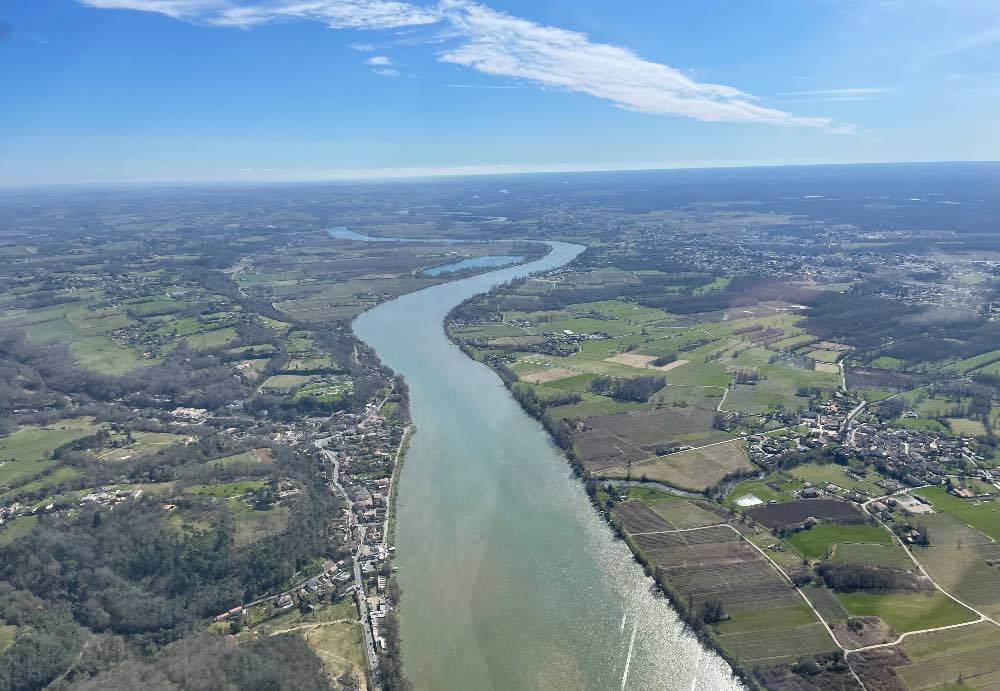 Vol en hélicoptère au-dessus de Bordeaux