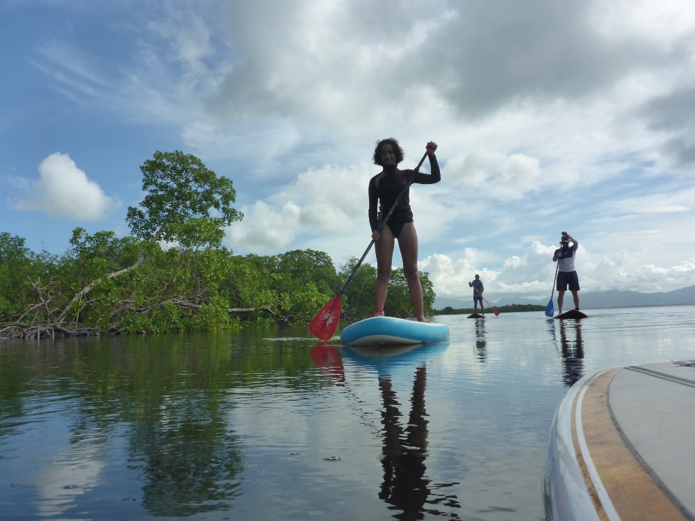 Excursion en stand up paddle mangrove et lagon à plage Babin