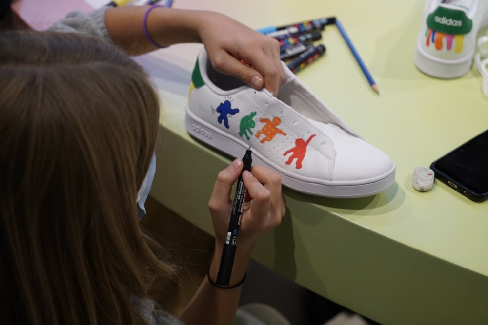 Atelier customisation de baskets à Bordeaux