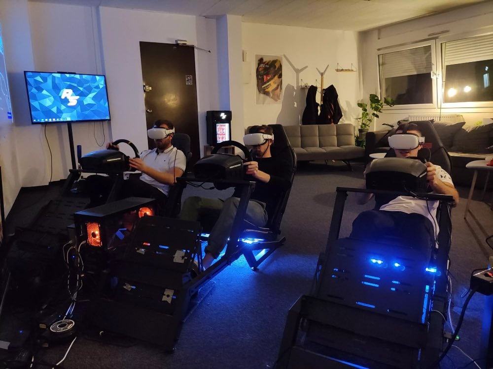 Pilotage Automobile sur simulateur en réalité virtuelle près de Nancy