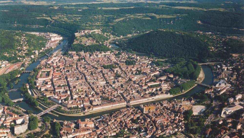 Vol d'initiation au pilotage d'un ULM Multi-axes à côté de Besançon