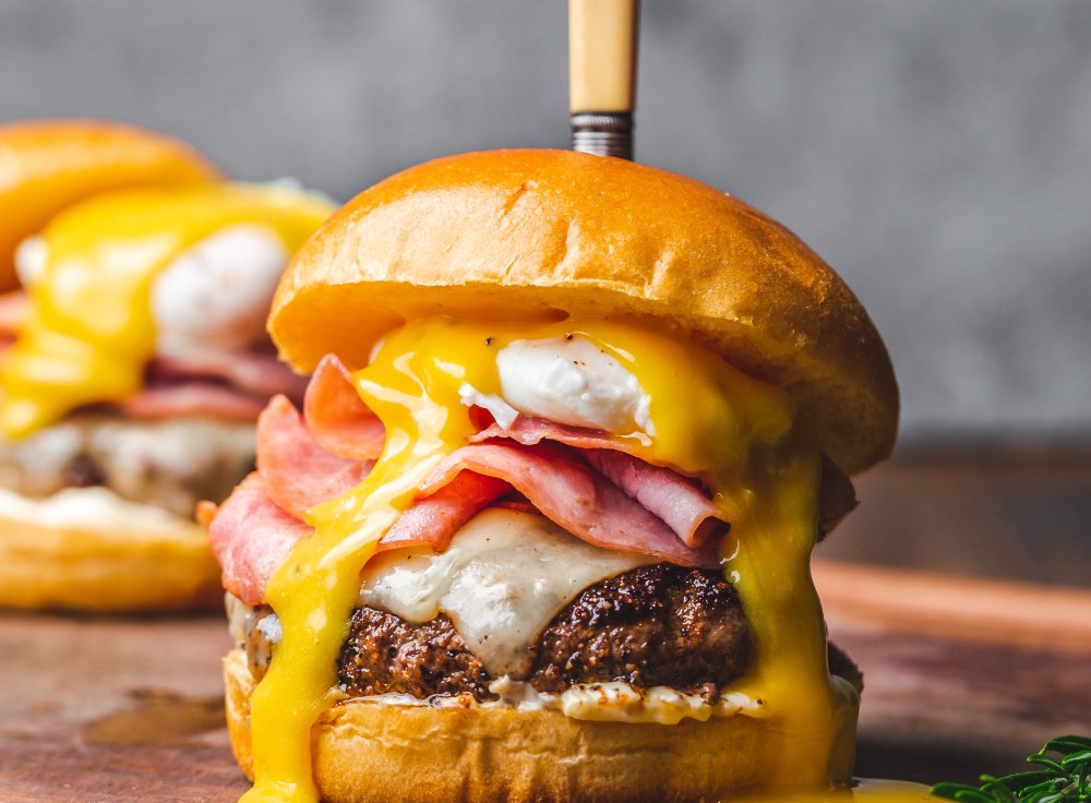 Repas avec striptease à Budapest