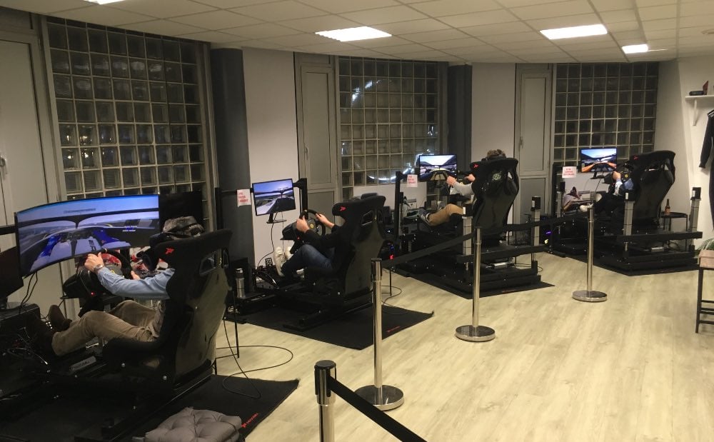 Simulateur automobile en réalité virtuelle à Nantes
