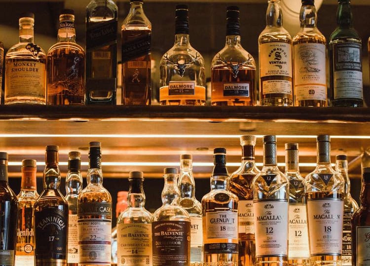 Atelier dégustation de whisky à Annecy