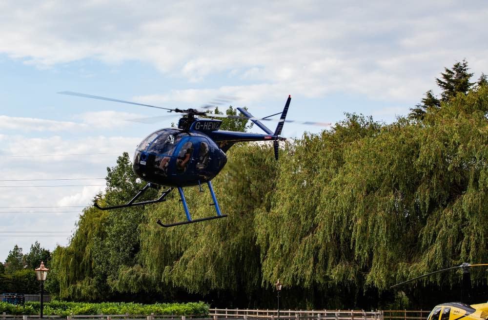 Vol d'initiation au pilotage d'un hélicoptère à Prague