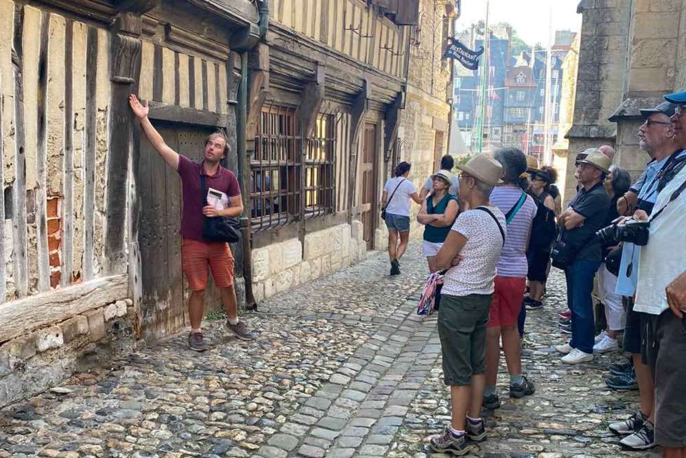 Visite guidée à pied à Deauville et Trouville-sur-Mer