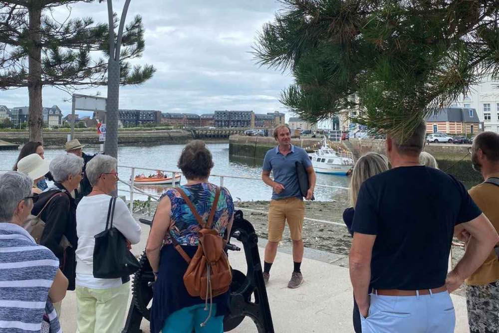 Visite guidée à pied à Deauville et Trouville-sur-Mer