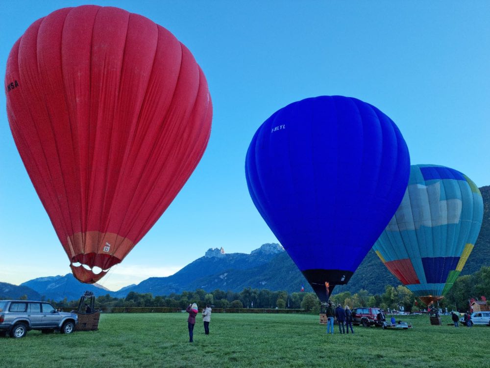 Vol en Montgolfière au dessus du lac d'Annecy, à Doussard