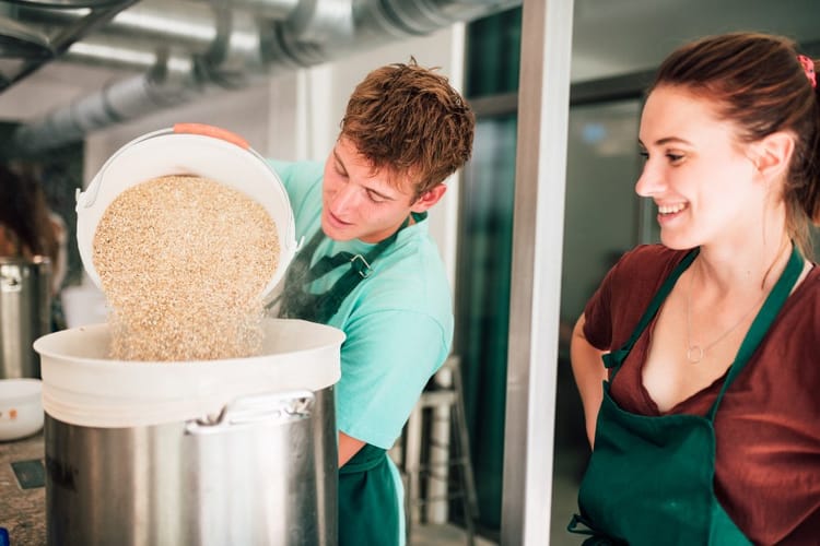 Atelier Fabrication d'une bière - brassage et initiation à Paris 11