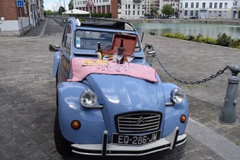Balade à thème en 2 CV à Lille