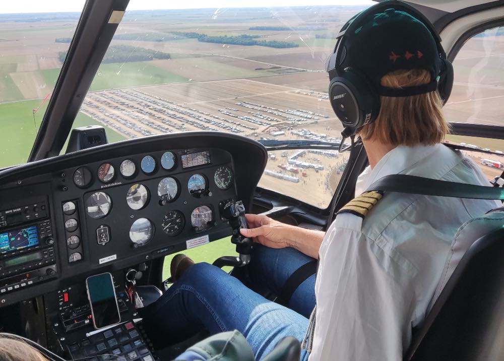 Initiation au pilotage d'un hélicoptère à Cerny dans l'Essonne