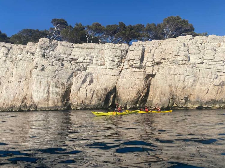 Canoë kayak dans les calanques de Cassis