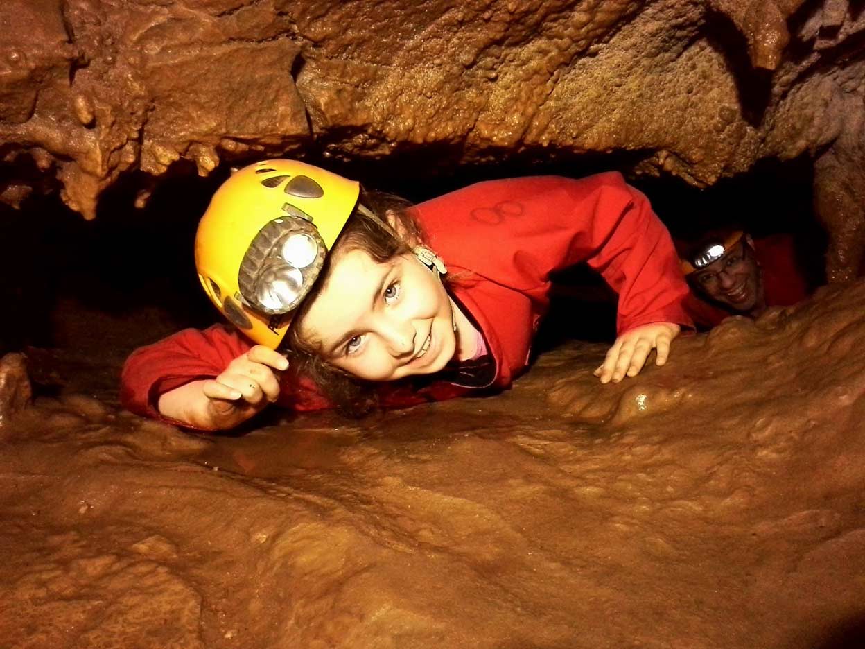 Spéléologie vers les Gorges de l’Ardèche 