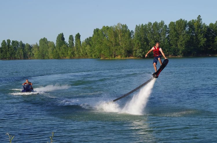Flyboard au Lac de Cadie à Castillon près de Bordeaux