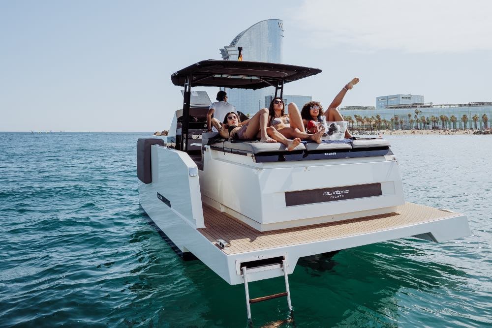 Location bateau à moteur à Barcelone