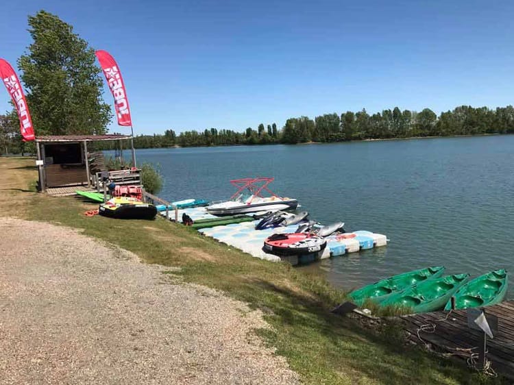Location Canoe Kayak au Lac de Cadie à Castillon près de Bordeaux