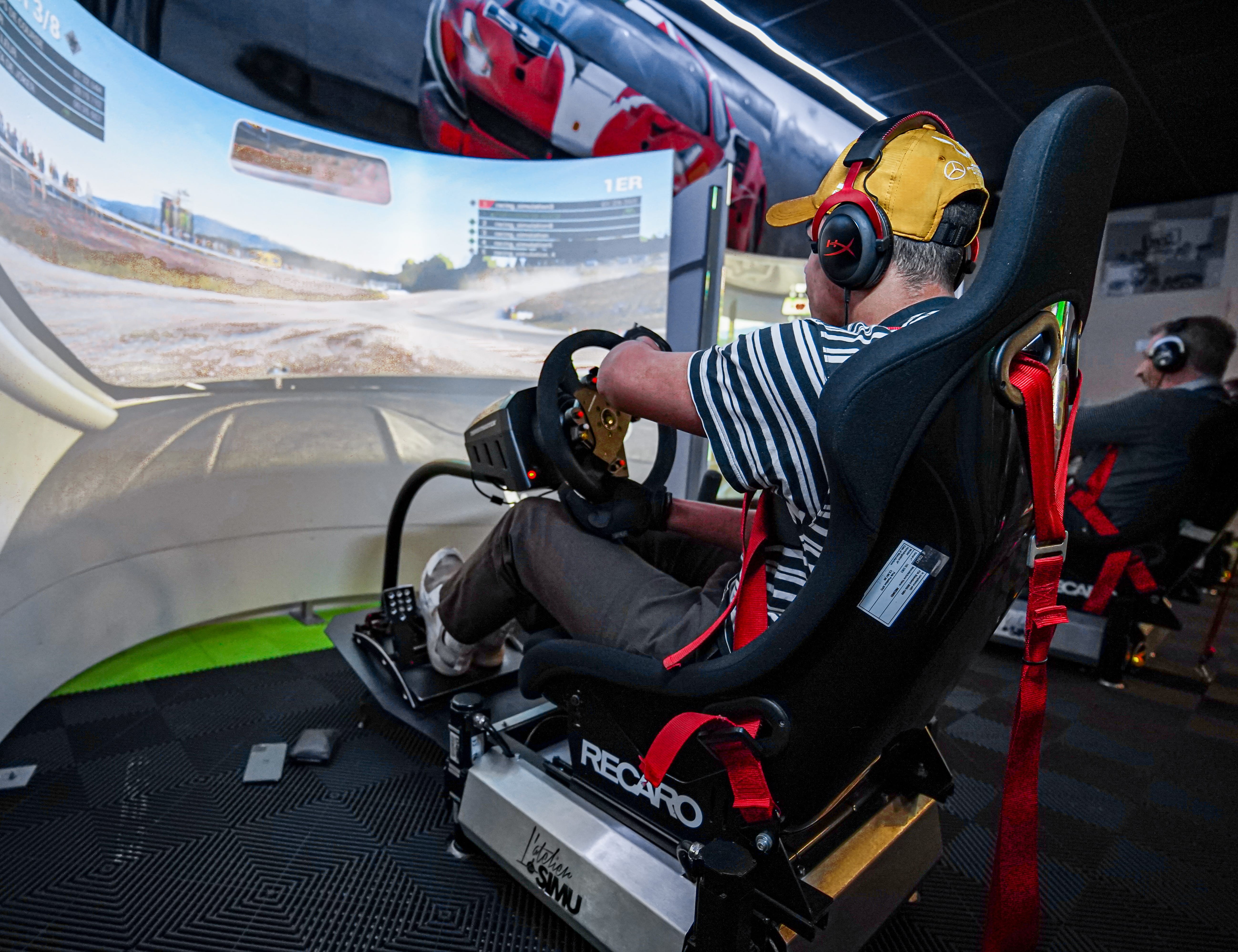 Simulateur de pilotage F1, GT et Rallye près de Caen