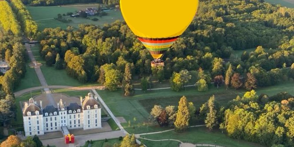 Vol en Montgolfière survol de Cheverny et châteaux de la Loire