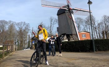 Parcours d'orientation en vélo à assistance électrique à Lille pour un Team Building