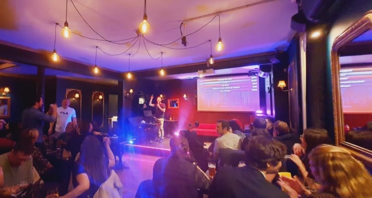 Blind Test avec buzzers et karaoké en région parisienne