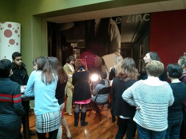 Ateliers stylistiques couleurs et Cours maquillage à Paris et proche région