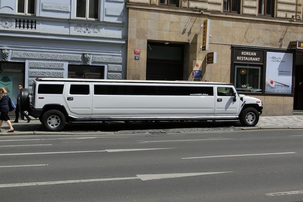 Transfert aéroport en limousine à Porto