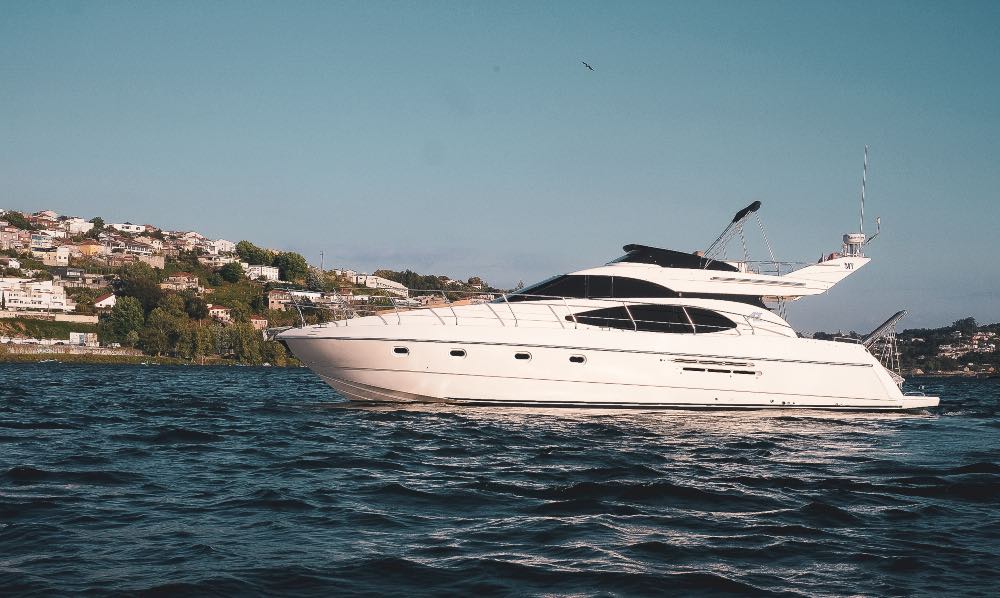 Croisière sur un yacht avec skipper à Porto