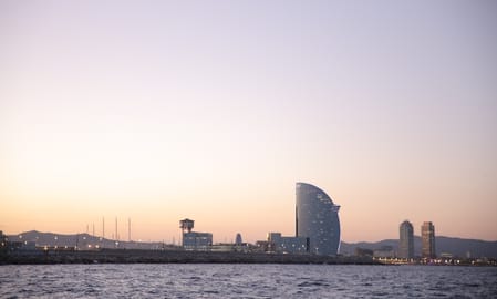Excursion en voilier avec skipper à Barcelone