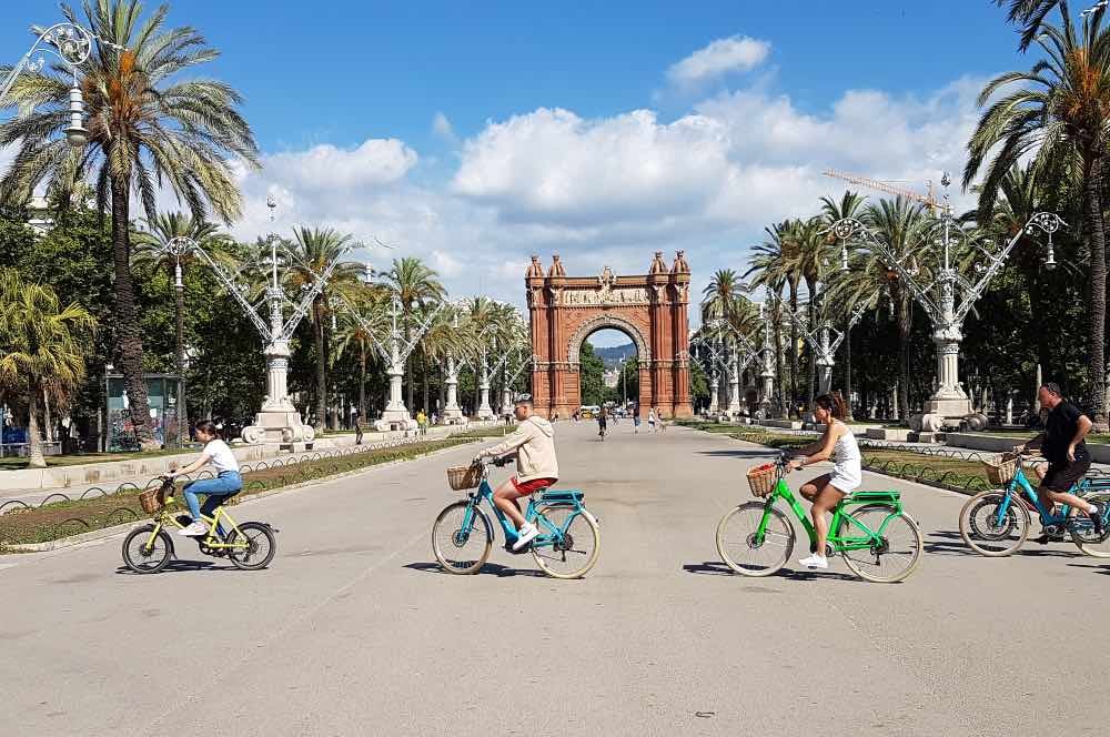 Visite en vélo électrique à Barcelone