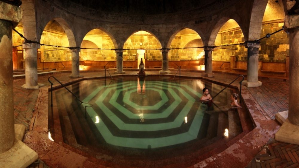 Bains thermaux à Budapest