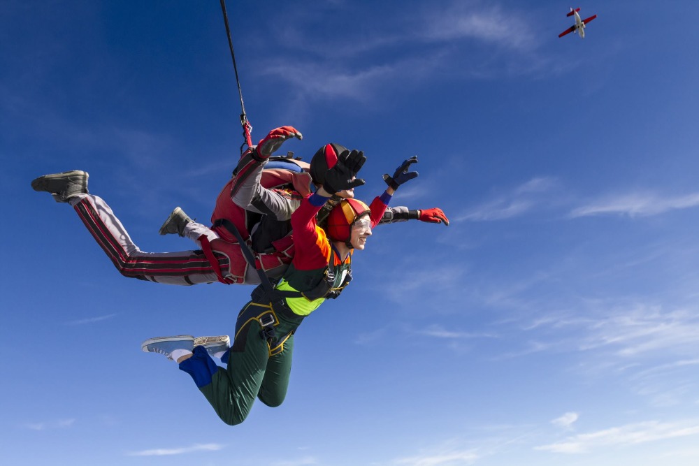 Bababox - Saut en Parachute