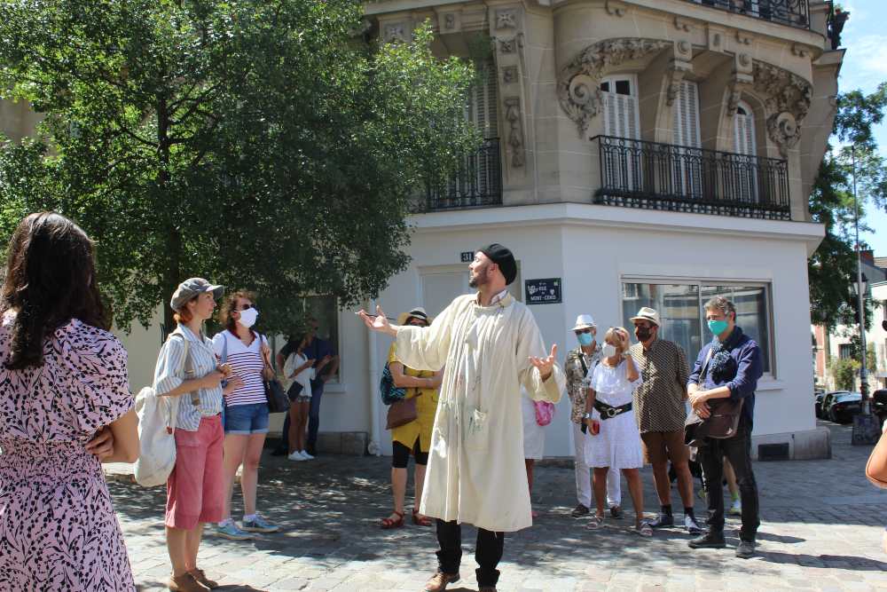  Visite théâtralisée de Montmartre avec 3 comédiens