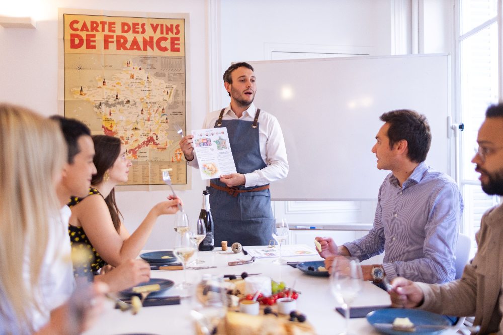 Jeux et Dégustation de fromages + vin (ou bière) à Paris et banlieue