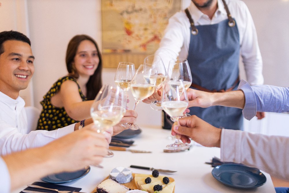 Jeux et Dégustation de fromages + vin (ou bière) à Paris et banlieue
