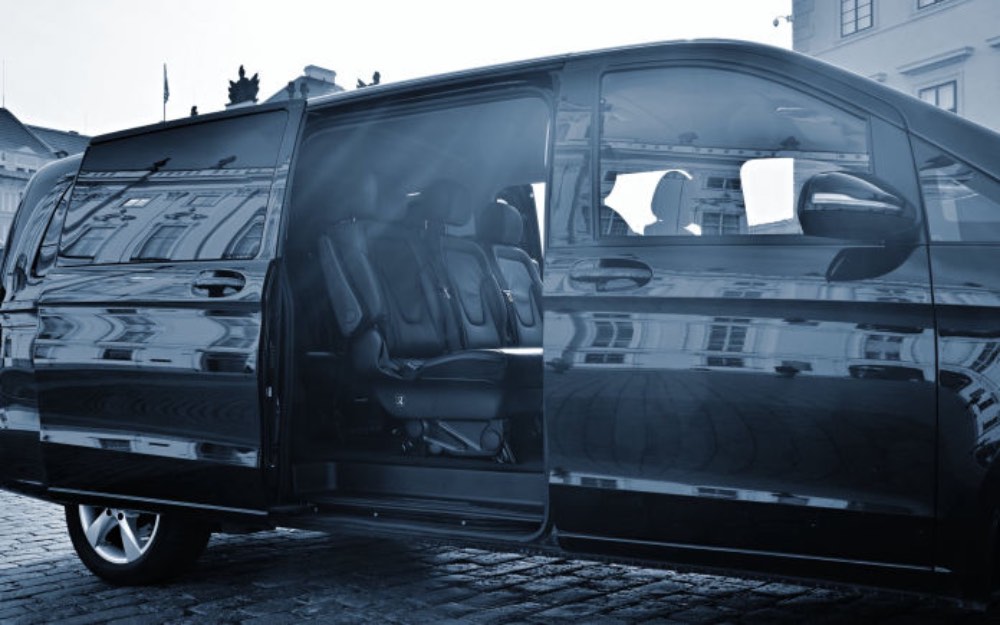 Transfert en mini-bus à Prague - depuis l'aéroport