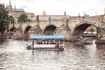Beer boat à Prague 