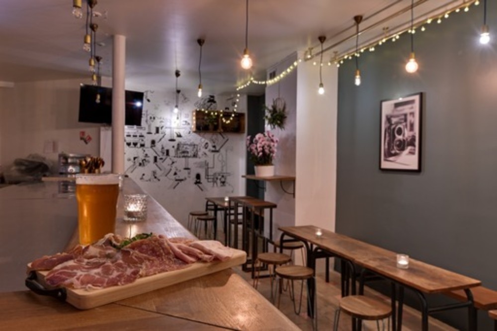 Atelier dégustation de bières artisanales à Pigalle