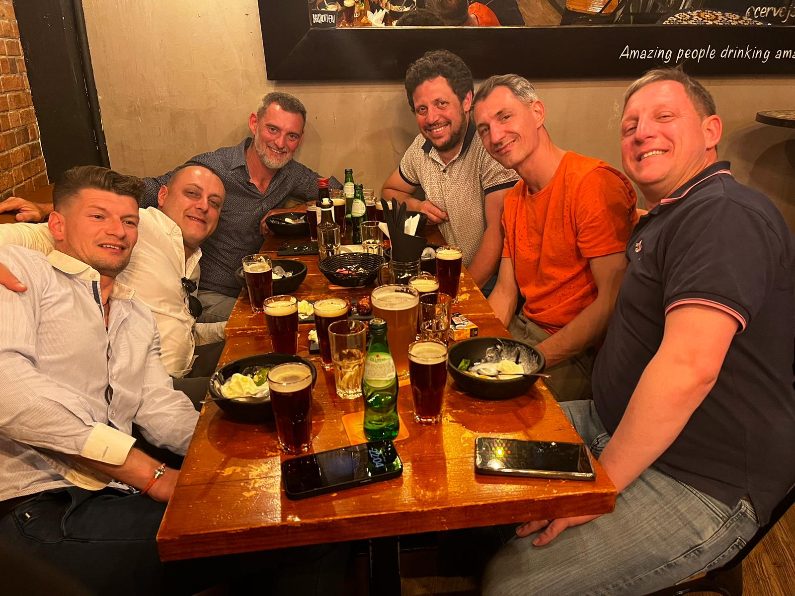 Dîner traditionnel et dégustation de bière à Lisbonne