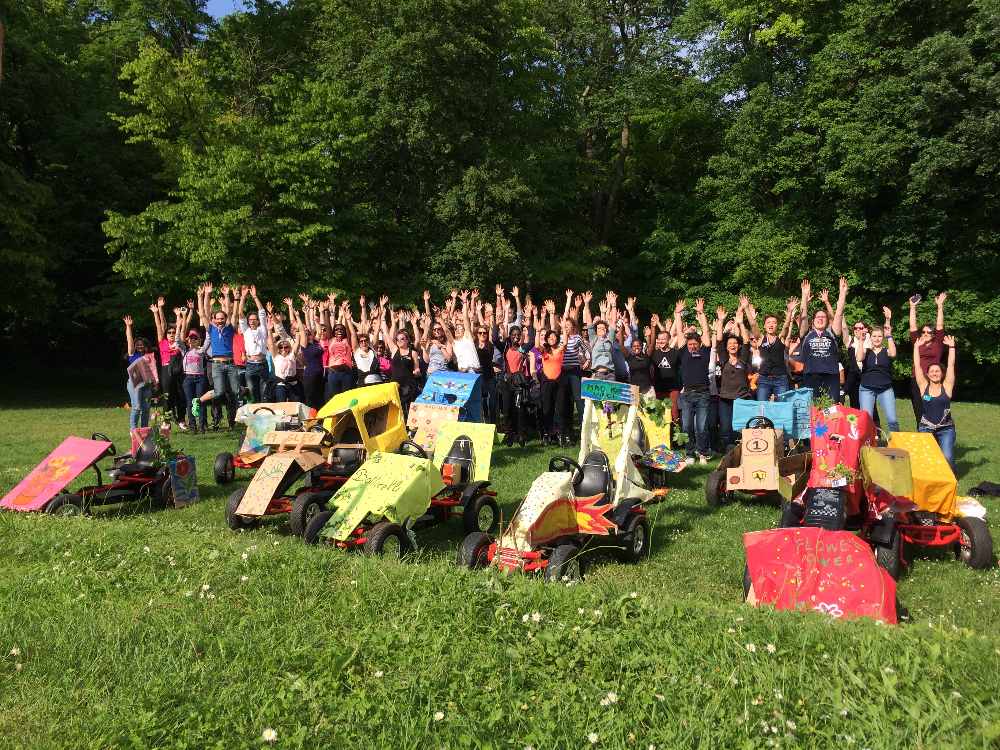 Atelier pour construction de voitures / karts + course -  Team building Deauville