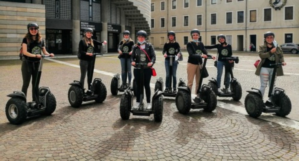 Balade en segway + rallye photo Mario Kart à Chambéry pour votre EVG/EVJF