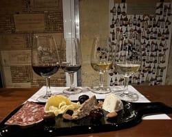 Initiation et cours de dégustation de vins à Bordeaux