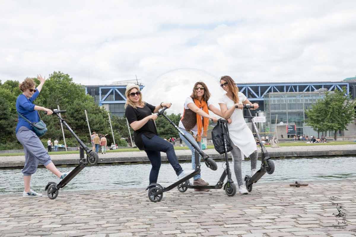 Paris insolite en trottinette électrique avec une guide juste pour vous à Paris