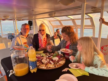 Petit déjeuner en mer à La Grande Motte