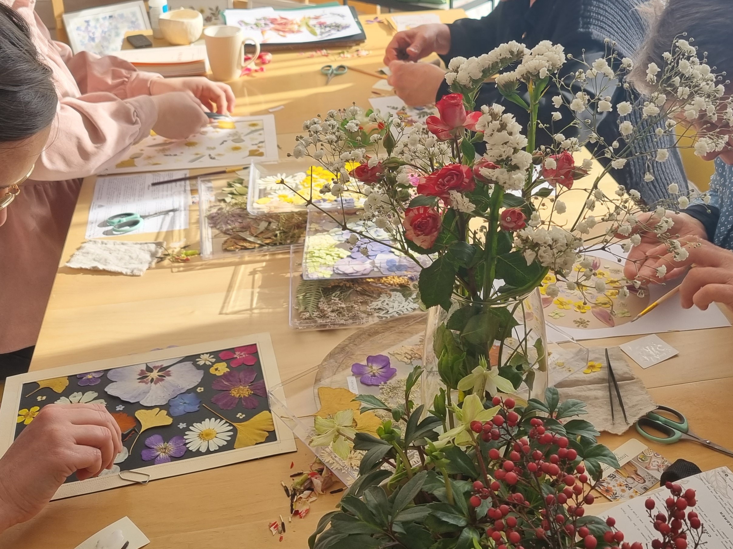 Atelier créatif des fleurs pressées à 10 min de Rennes