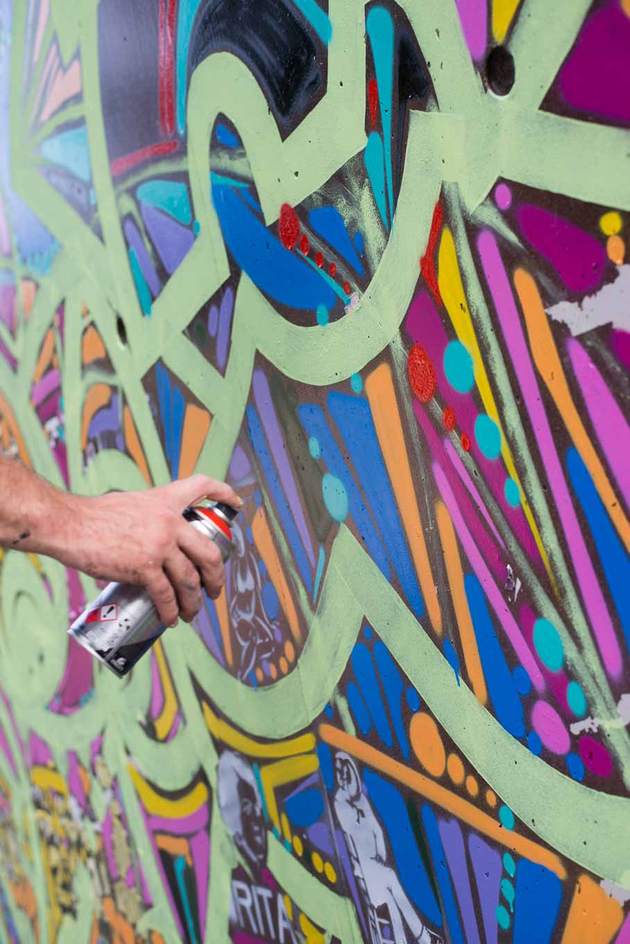 Tour immersion dans le Street Art et les graffitis + rencontre avec artiste dans Paris