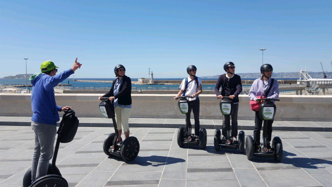 Visite atypique et guidée de Marseille en Segway - 13001