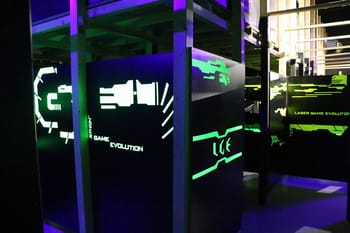 Jeu de laser game à Créteil soleil - Team building - Laser game 94